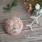 ブーケの刺繍ブローチ・ピンク