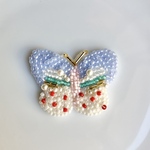 蝶々　カラフル/ブルービーズ刺繍 ブローチ/ヘアゴム 