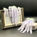 【PEARLULU様オーダーのお品】つまみ細工　藤の花飾り