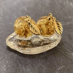 金色りんごと水晶のオブジェ　レジンあーと