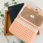 くまのタブレットケース　iPad ケース　チェック　シンプル