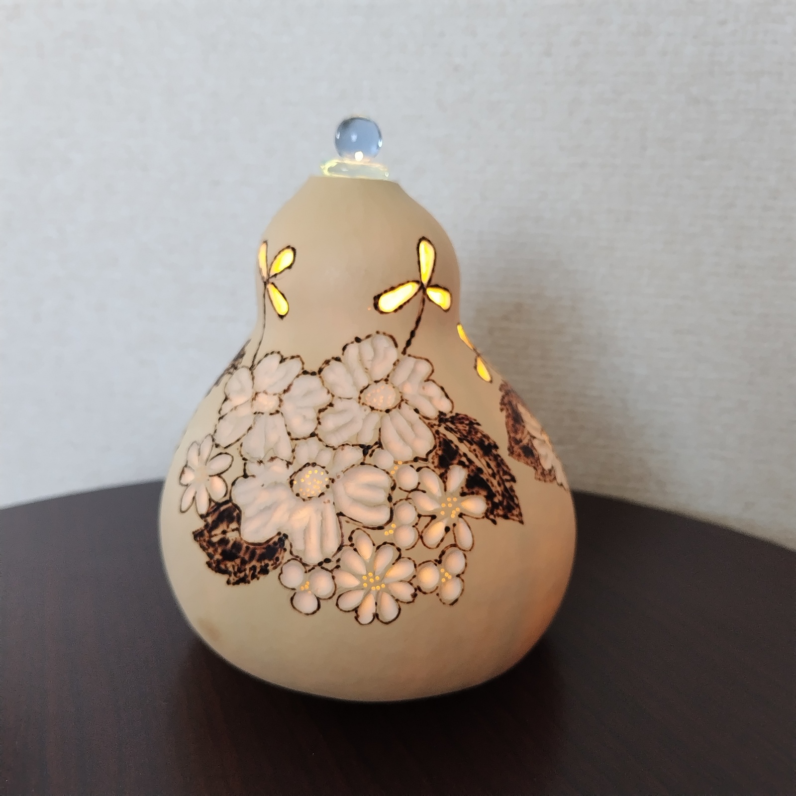 ひょうたんランプ　照明　間接照明