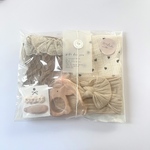 ベビーギフト豪華5点set  ̖́- 出産祝い ギフトセット ベビー 女の子 スタイ ハンドメイド  ハート ヘアバンド