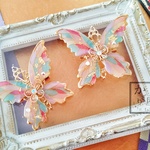ステンドグラス風の蝶ブローチ〜春のひかり〜（brooch of  butterfly〜Goddess of First Love〜）
