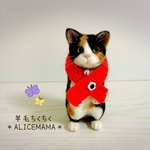 三毛猫ちゃん（しゃがみ立ち）