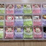 200【新柄】シルバニア　赤ちゃん　ベッド　布団　ケース　収納　３色ストライプ