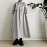 長袖ワンピース　* Cotton Linen 素材 *　地模様のある素材　