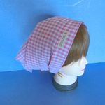ピンクギンガムチェック　ﾀｸﾞ　ギャザー入りバブーシュカ・三角巾