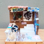 『BEACH』ハワイアンハウス　木製　置物　インテリア　ミニチュア　サーフボード　サーフィン　ウクレレ　バー　カフェ　サーフショップ　ウッド　モンステラ　プレゼント　ギフト