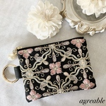 《再販》🥀インド刺繍ポーチ　インド刺繍リボン　インド刺繍　コスメポーチ　　コスメポーチ　ポーチ　ギフト　ブラック　パールチャーム付き