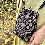 【一点物】インド刺繍布　がま口スマホショルダー 紀州帆布 ハンドメイド 大人オシャレ