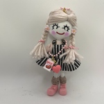 可愛いストライプドレスのドールチャーム