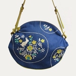 うさぎガーデン刺繍・ショルダーバッグ