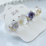【選んで使える♡】小粒 花 レジン 鉱石 アクセサリー ピアス イヤリング アシンメトリー ブルー 揺れない 金属アレルギー対応 セット　スタッドピアス 冬 定番