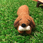 くわえたままおやすみダックス♫ 羊毛フェルト 犬