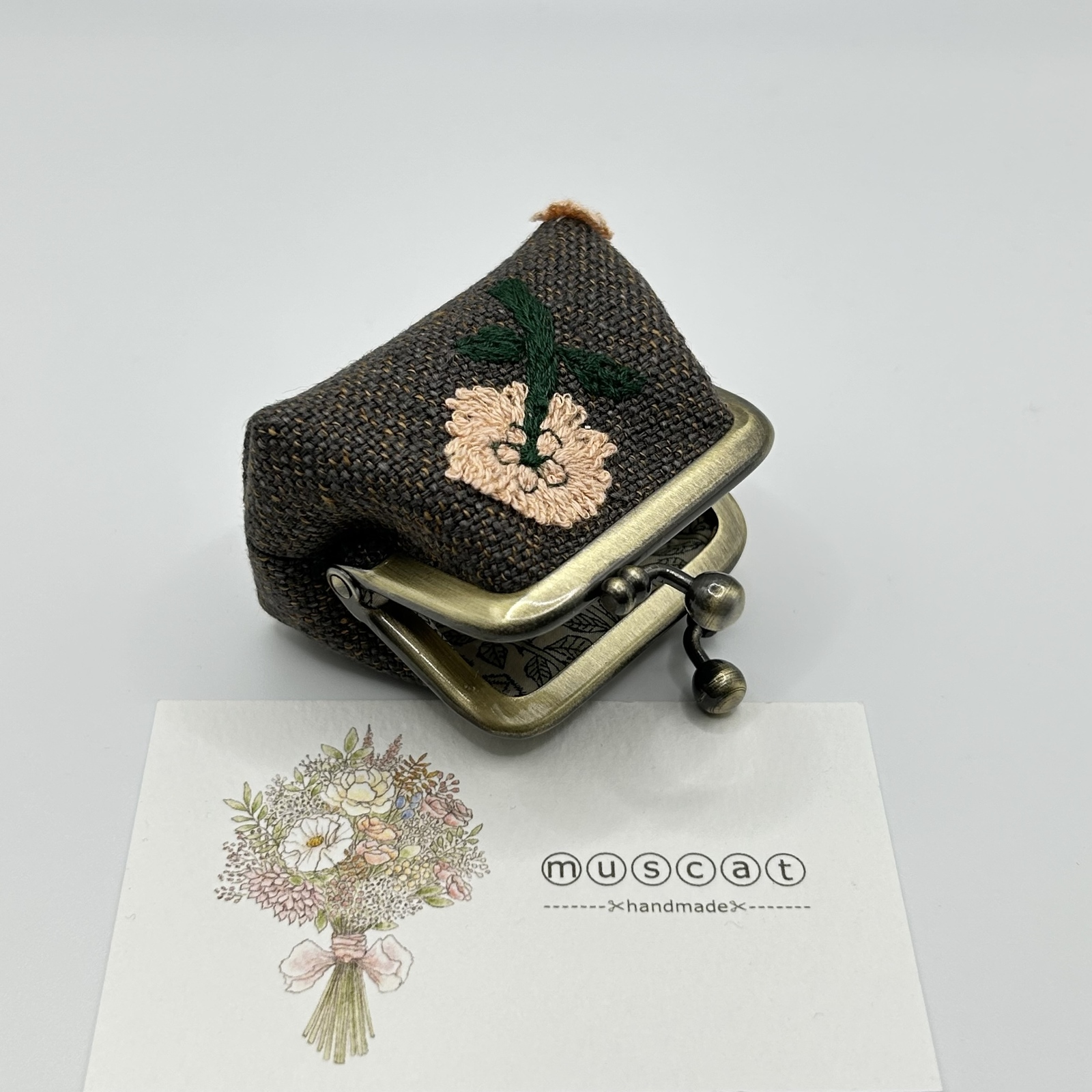 ミナペルホネン skip 浮足がま口長財布 完成品】 skip ｜小さながま口｜ミナペルホネン