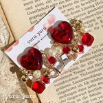 バレンタイン💝　赤いハート♥️のシャンデリア　ピアス&イヤリング