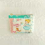 topaz*ハンドメイド⭐︎ポケットティッシュケース付き　パッチワークポーチwalky time！