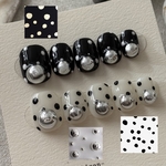 【現品販売のみ】ドットネイル⚫️⚪️ シンプル　個性派　ドットネイル　ドット　水玉　韓国　一癖　春　ネイルチップ　春ネイル