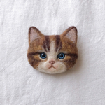Cat face🐾　猫のおかお　ブローチ　ハチワレ　キジシロ　子猫　猫の日(2月22日)