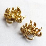 【大人気につきお値下げ】 2個 彼岸花 菊 花 フラワー コネクター チャーム /ゴールド【18㎜】 (taimetalP-157） 和風 アジアン 中華 チャイナ Flower 和