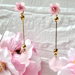 2way🌸花びら舞う一粒桜ピアス🌸（╹◡╹）　☆☆アレルギー対応致します☆☆