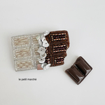 板チョコのビーズ刺繍ブローチ
