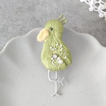 マルシェ特価𓅯´-ポーズ自在ハシビロコウの刺繍ブローチ【グリーン】