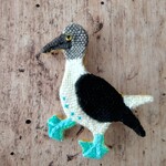 刺繍ブローチ アオアシカツオドリ 