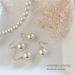 ☆ベージュパールシンプルピアス/イヤリング/かくれ三つ葉♪♪春