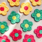 【3色18枚セット】花モチーフ刺繍ワッペン｜アイロン接着・シール加工可｜Tシャツやポーチのワンポイントに｜入園入学グッズ スモック 飾り