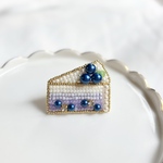 【BlueberryCheese Cake】ブルーベリーチーズケーキ刺繍ブローチ♡受注制作品