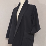 カッコいいジャケット。黒。BJK−525