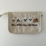 chiwawa115様オーダー品☆犬の手刺繍の母子手帳入れ