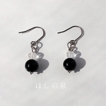 小粒オニキスAAA＆水晶チタンフックピアス