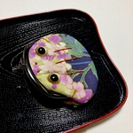 カエル　早起きすぎの春ケロ　♡早咲き紫陽花♡