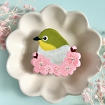 【ウメジロー】梅とメジロの ブローチ/マグネット