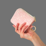 ラスト１点✨《尾州ツイード》ミニウォレットポーチ |　Sakura Pink　|　ミニ財布　コンパクト財布　|　L字ファスナー　丸カラビナ　薄型　|　桜　ピンク　旅行　カジュアル　春　お揃いバッグ