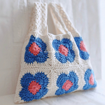 特別price❣️青いお花の手編みバッグ🩵さらさら手触りのコットンミックス/母の日/プレゼントにも
