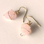 モルガナイトのピアス