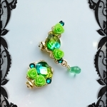 再販❇癒やしの森❇グリーンガーデン❇イヤーカフセット　スワロフスキーエメラルド
