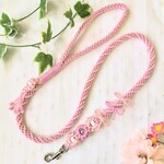 🌸春色ピンクのフラワー編み🌸小型犬用パラコードリード