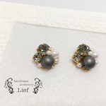 再5♡送料無料♡ブラックダイヤとマットパールのビジューピアス