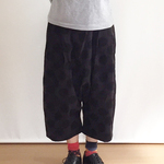 【受注制作】ワイドなバルーンパンツ 水玉コーデュロイ black×black dot