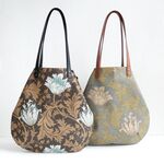 出品3週間で10点売れました！【お揃いミニマフラーオプション有り】ブラウン＆くすみブルーから選べます。ウィリアムモリスアネモネ2WAYトート