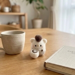 癒しのコーヒーくまちゃん 羊毛フェルトの置物(受注制作)