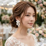 大ぶり/ウェディングイヤリング　和装・洋装にもお勧め♪結婚式　ブライダルアクセサリー