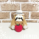 半額SALE❗️あみぐるみ💕リンゴを抱えたナマケモノちゃん