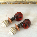 ヴィンテージビーズ・べっ甲ピアスNO14