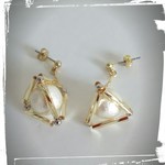△ピアス